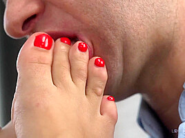 A Foot Feast – Martina Smeraldi & Brad Knight